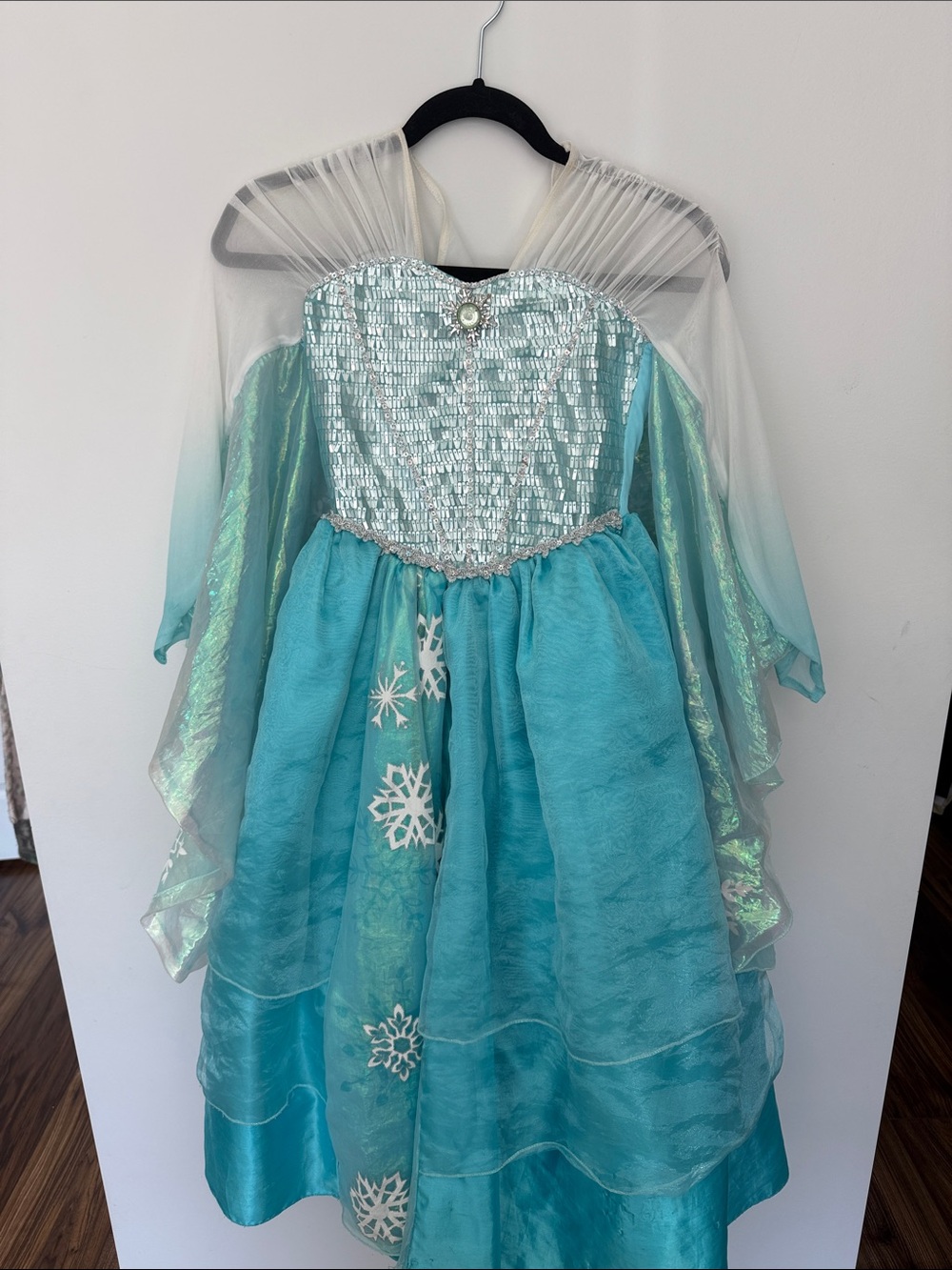 Disney Turquoise Snowflake Princess Costume with Iridescent Cape. Princess Elsa.